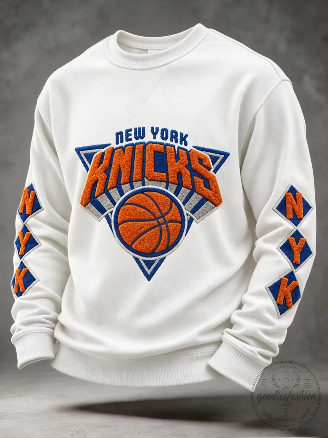 New York Knicks Basketball Team Logo Embroidered White Crewneck Sweatshirt