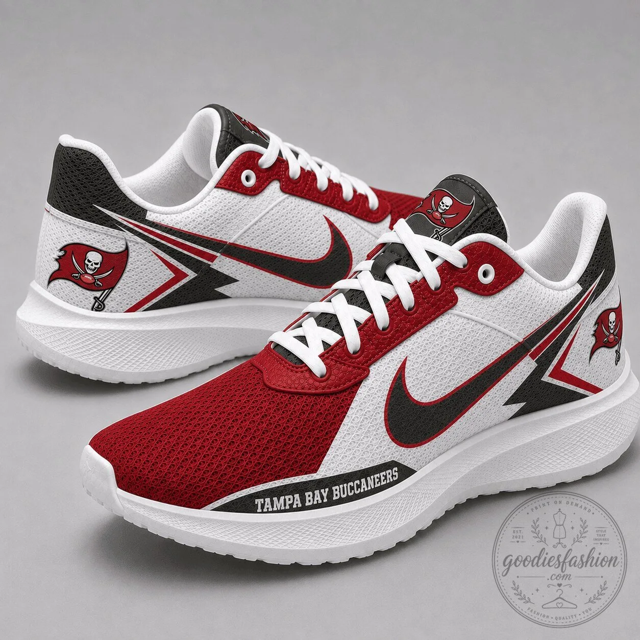 Tampa Bay Buccaneers Team Logo Athletic Running Shoes for Men and Women