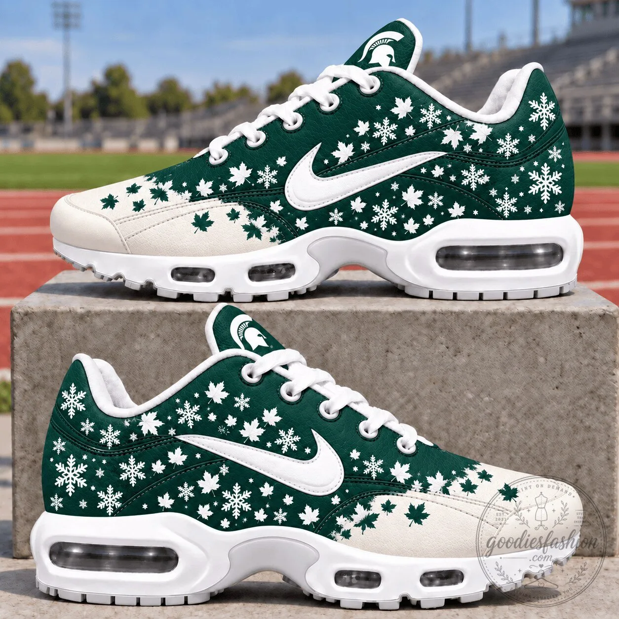 Michigan State Spartans Fall Snowflake Maple Leaf Pattern Shoes