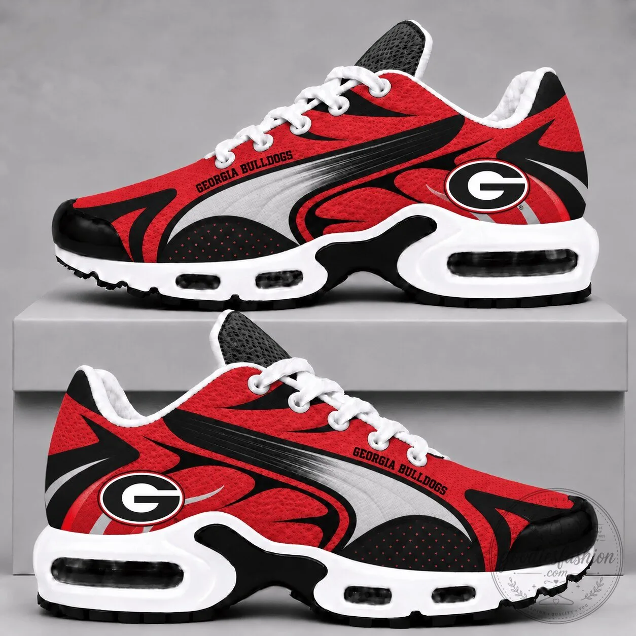 Georgia Bulldogs NCAA Team Logo Athletic Sneakers